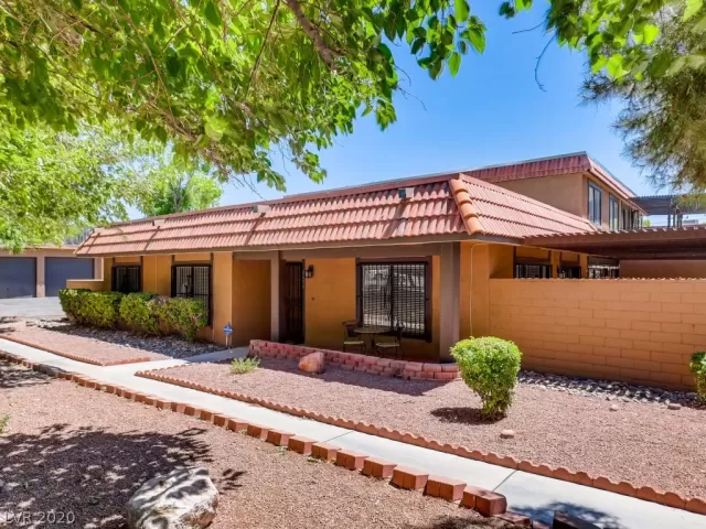 MLS: 2210194 Condo For Sale