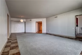 Photo #2: 2210221 Listing