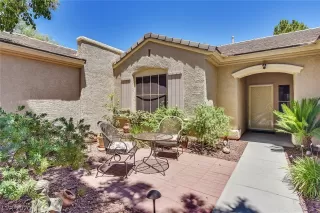 Photo #1: 2210228 Listing 