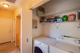 Photo #5: 2210264 Listing 