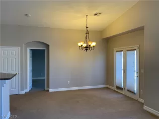 Photo #3: 2210376 Listing 