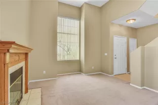 Photo #3: 2210441 Listing