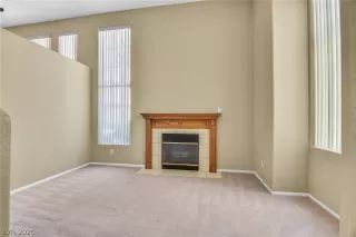 Photo #4: 2210441 Listing