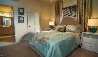 Photo #6: 2210526 Listing