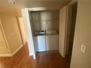 Photo #5: 2210635 Listing