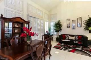 Photo #6: 2210647 Listing