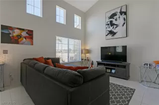 Photo #2: 2210649 Listing 