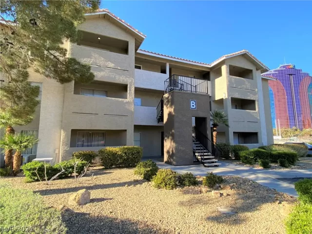 MLS: 2210674 Condo For Sale