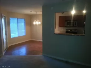 Photo #1: 2210687 Listing