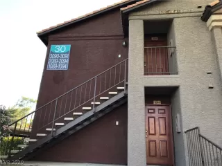 Photo #5: 2210687 Listing