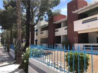 Photo #1: 2210726 Listing 