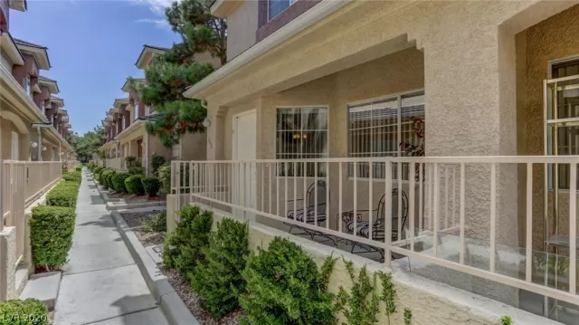 MLS: 2210770 Condo For Sale