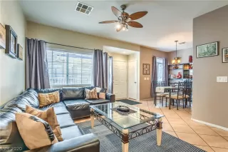 Photo #6: 2210770 Listing