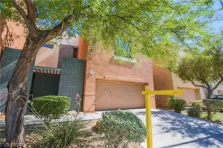 Photo #2: 2210788 Listing 