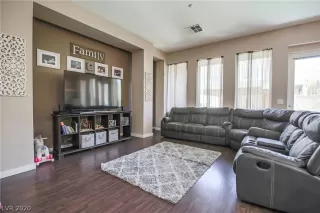 Photo #4: 2210788 Listing 