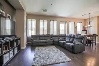 Photo #5: 2210788 Listing 