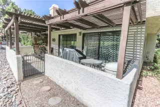 Photo #5: 2211882 Listing