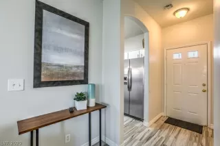 Photo #2: 2211892 Listing