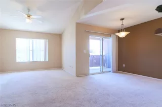 Photo #5: 2211914 Listing 