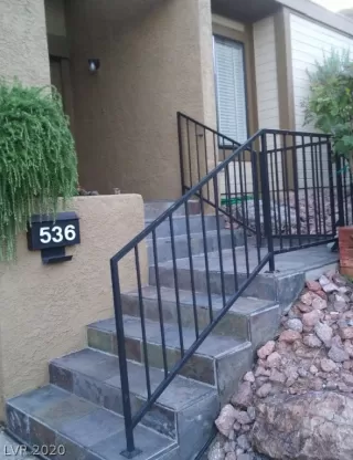 Photo #2: 2211928 Listing