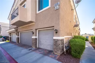 Photo #1: 2211974 Listing