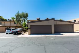 Photo #1: 2211976 Listing 