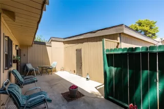 Photo #2: 2211976 Listing 