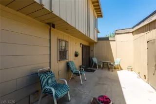 Photo #3: 2211976 Listing 