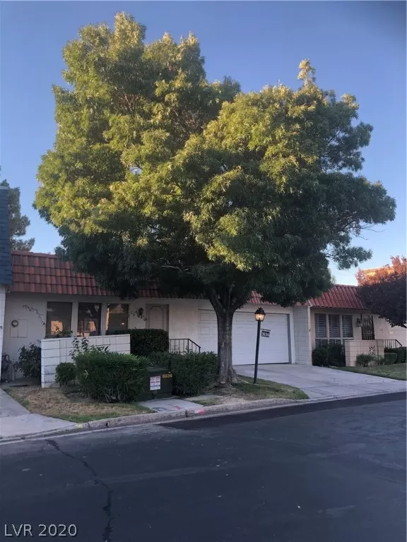 MLS: 2211988 Condo For Sale