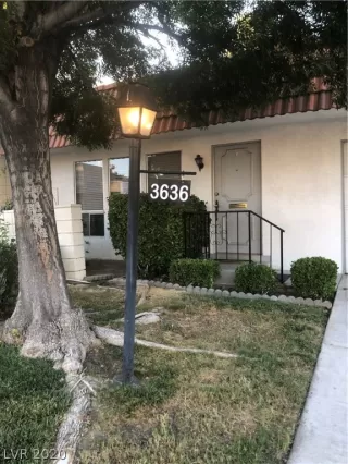 Photo #1: 2211988 Listing