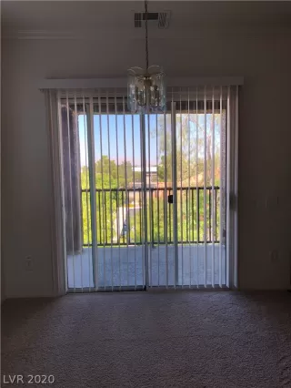 Photo #2: 2212006 Listing 