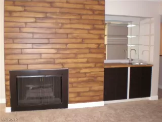 Photo #1: 2212104 Listing