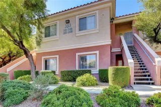 Photo #2: 2212140 Listing