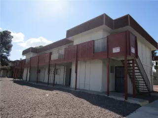 Photo #4: 2212158 Listing 