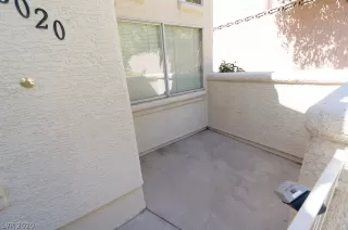 Photo #3: 2212210 Listing