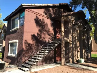 Photo #4: 2212273 Listing