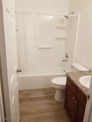 Photo #6: 2212273 Listing