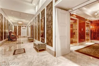 Photo #3: 2212335 Listing