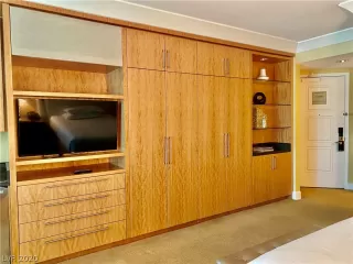 Photo #5: 2212370 Listing 