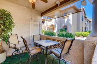 Photo #2: 2212461 Listing