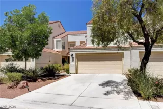 Photo #1: 2212528 Listing 