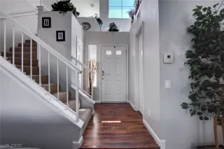 Photo #5: 2212528 Listing 