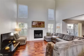 Photo #6: 2212528 Listing 