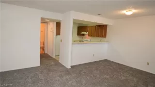 Photo #3: 2212554 Listing 