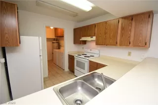 Photo #6: 2212554 Listing 