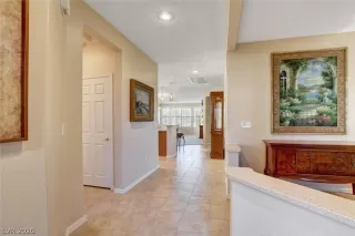 Photo #6: 2212558 Listing 