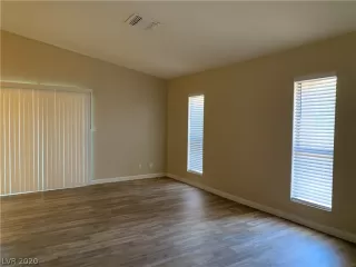 Photo #1: 2212559 Listing 