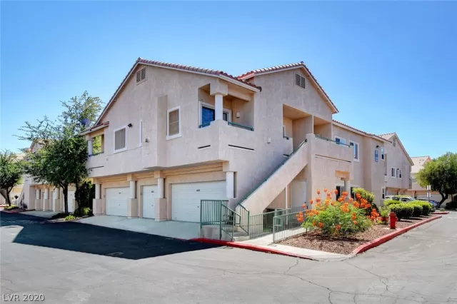 MLS: 2212562 Condo For Sale