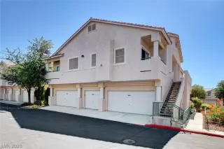 Photo #2: 2212562 Listing