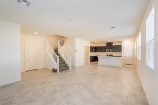 Photo #4: 2212575 Listing 